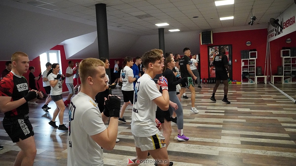 Seminarium bokserskie z Izu Ugonohem [17.05.2026] - zdjęcie #68 - eOstroleka.pl