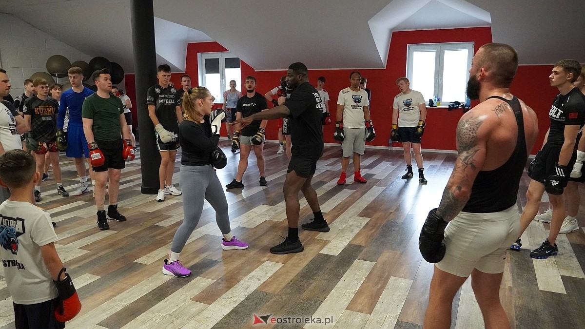Seminarium bokserskie z Izu Ugonohem [17.05.2026] - zdjęcie #41 - eOstroleka.pl