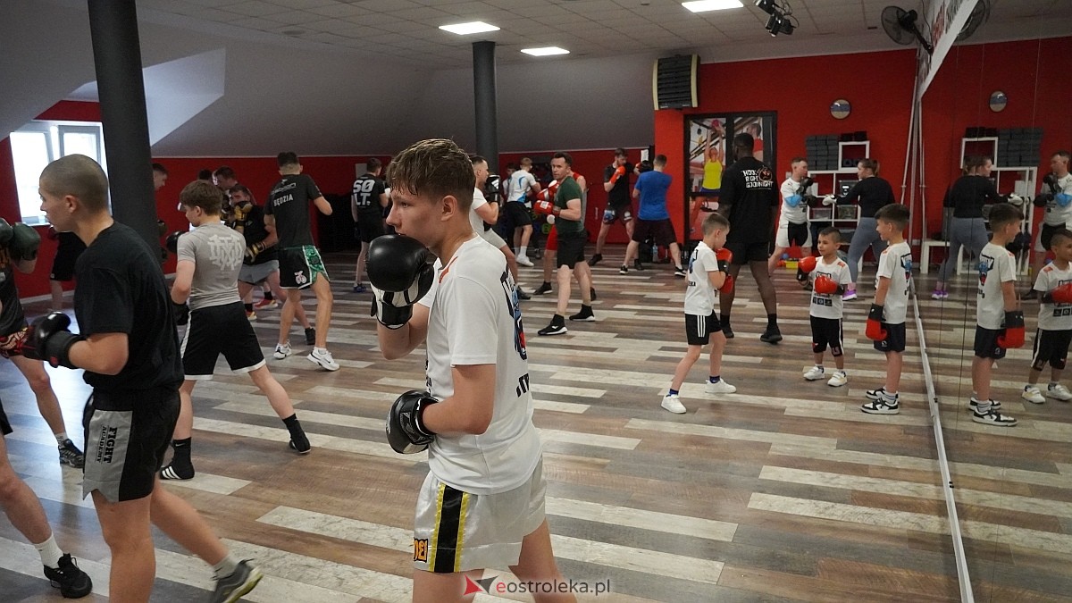 Seminarium bokserskie z Izu Ugonohem [17.05.2026] - zdjęcie #20 - eOstroleka.pl