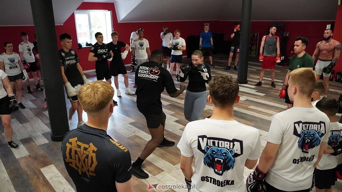 Seminarium bokserskie z Izu Ugonohem [17.05.2026] - zdjęcie #5 - eOstroleka.pl