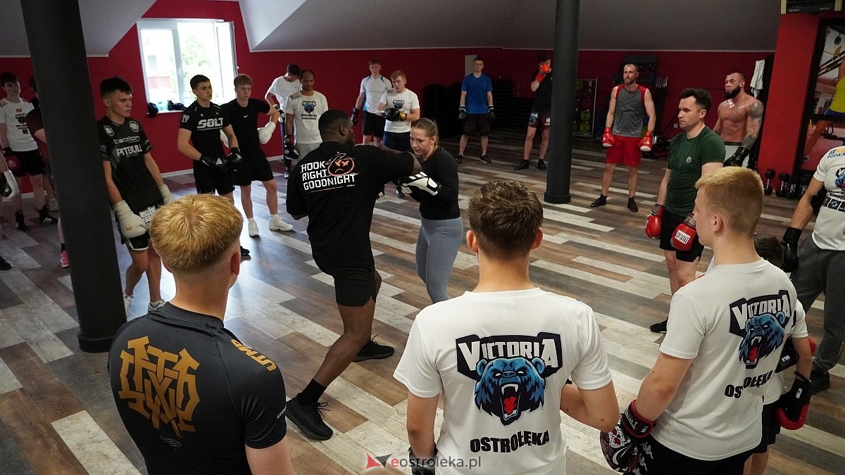Seminarium bokserskie z Izu Ugonohem [17.05.2026] - zdjęcie #4 - eOstroleka.pl