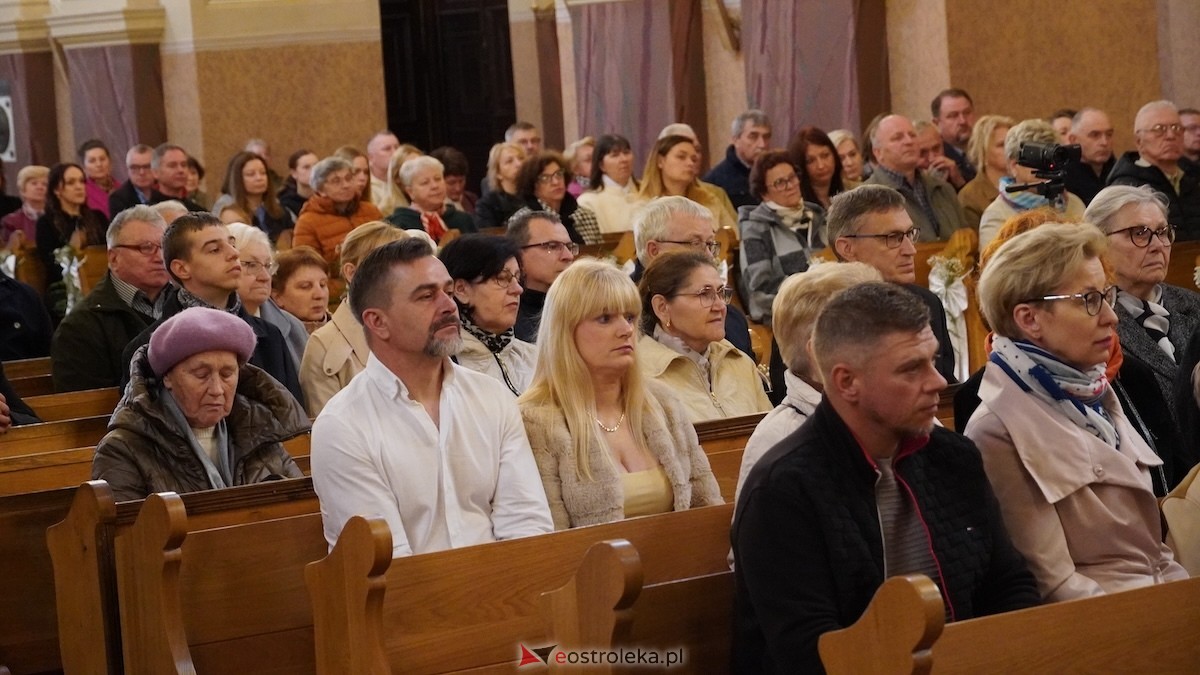 Koncert Filharmonii Kameralnej im. Witolda Lutosławskiego w Łomży w kościele w Kadzidle [17.05.2026] - zdjęcie #49 - eOstroleka.pl