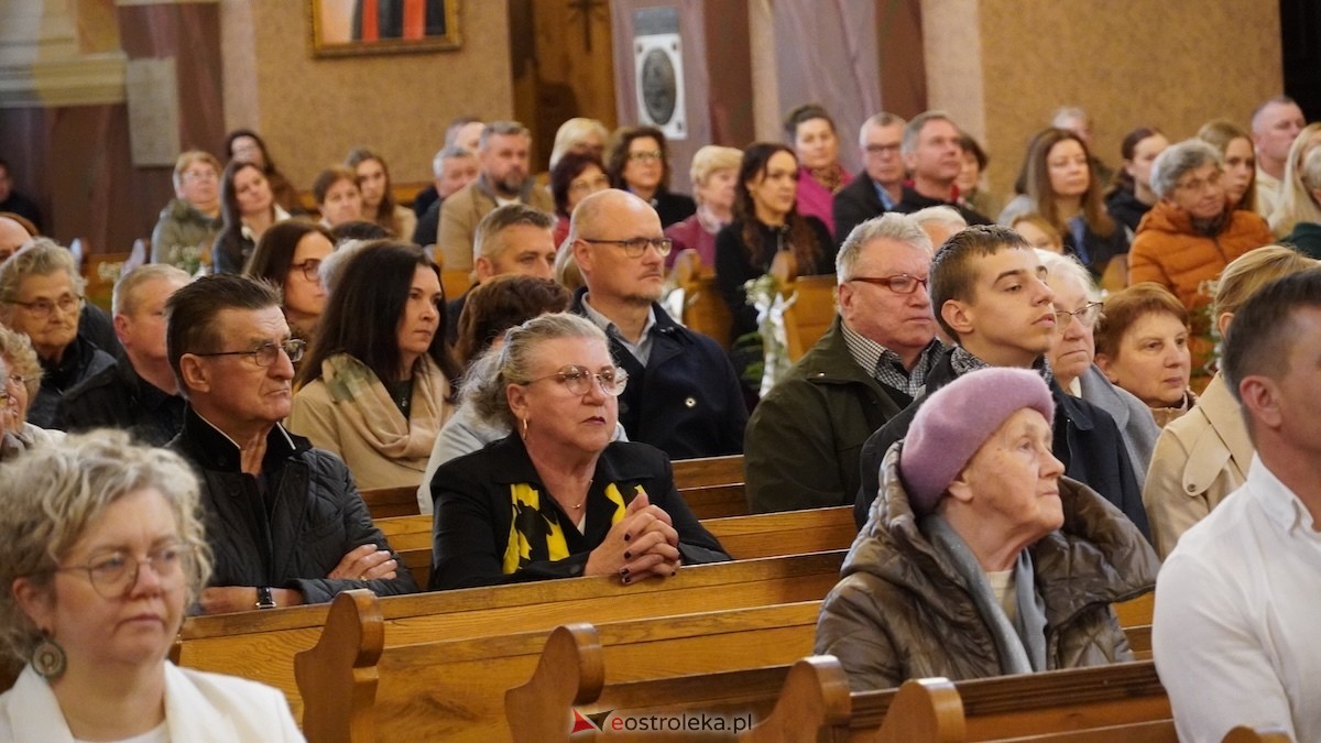 Koncert Filharmonii Kameralnej im. Witolda Lutosławskiego w Łomży w kościele w Kadzidle [17.05.2026] - zdjęcie #46 - eOstroleka.pl