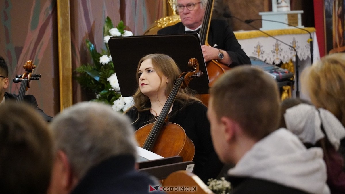 Koncert Filharmonii Kameralnej im. Witolda Lutosławskiego w Łomży w kościele w Kadzidle [17.05.2026] - zdjęcie #27 - eOstroleka.pl