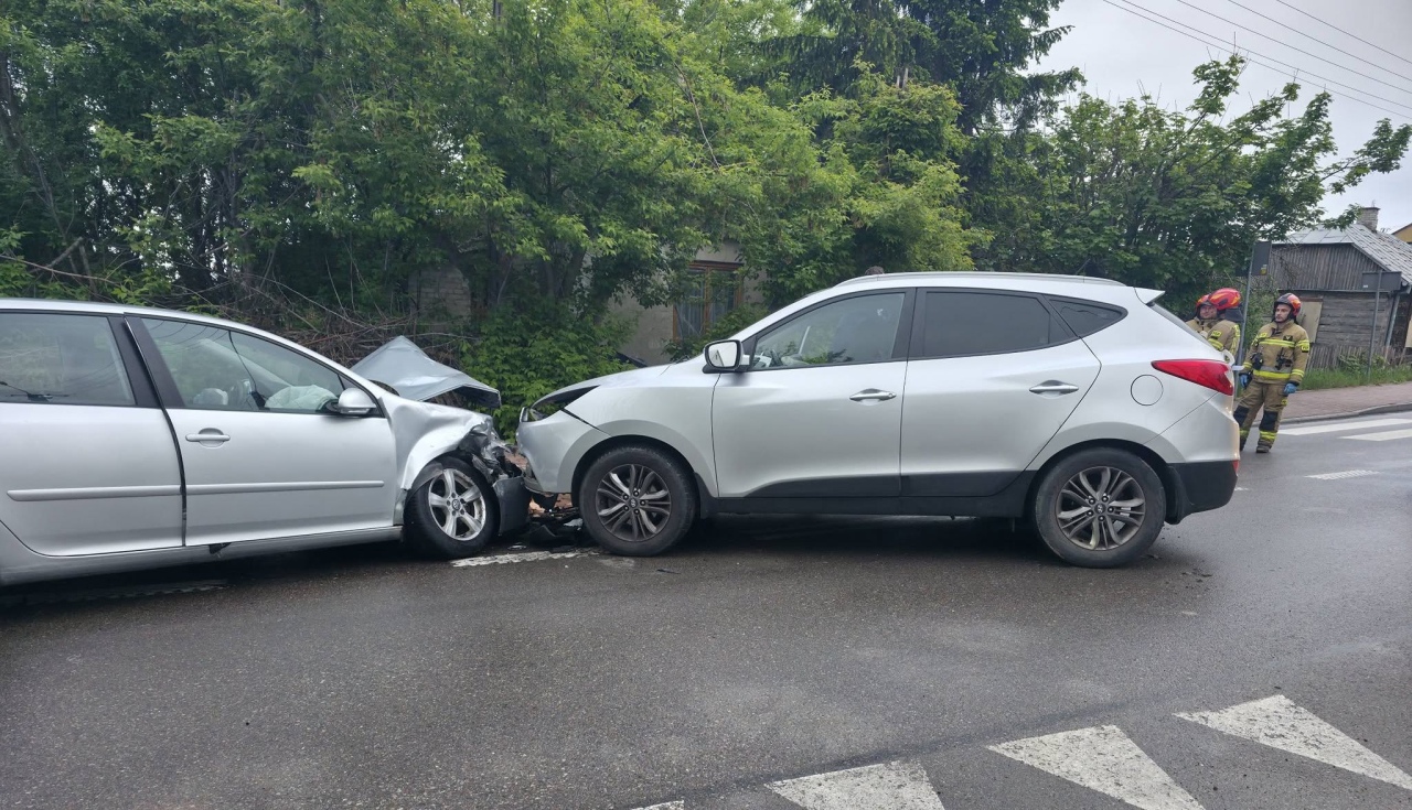 Wypadek w Wólce Brzezińskiej [17.05.2026] - zdjęcie #1 - eOstroleka.pl