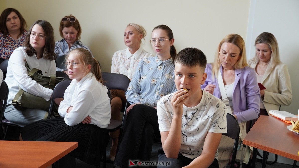Omnibus Biblioteczny w Bibliotece Pedagogicznej [19.05.2026] - zdjęcie #30 - eOstroleka.pl