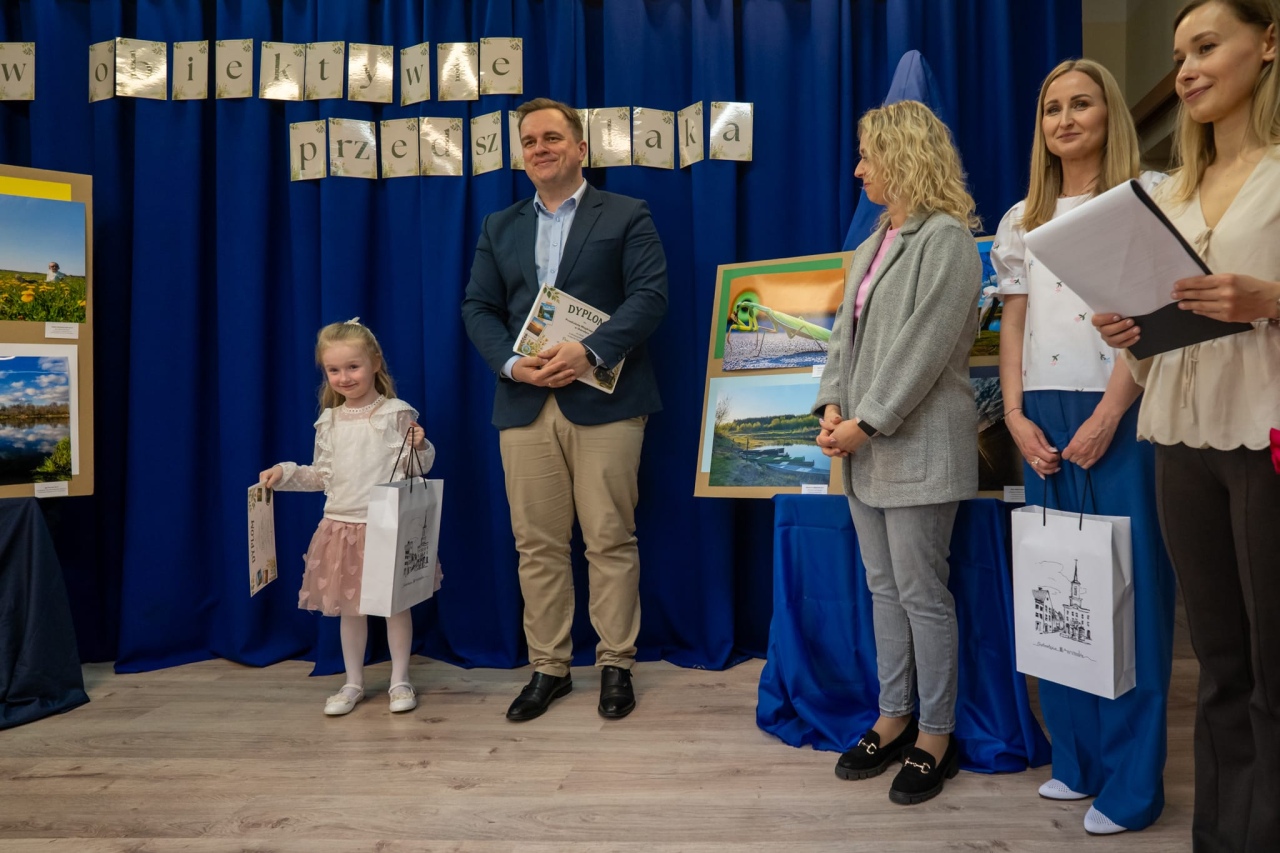 Międzyprzedszkolny Konkurs Fotograficzny „Przyroda regionu w obiektywie przedszkolaka” w PM nr 1 [19.05.2026] - zdjęcie #8 - eOstroleka.pl