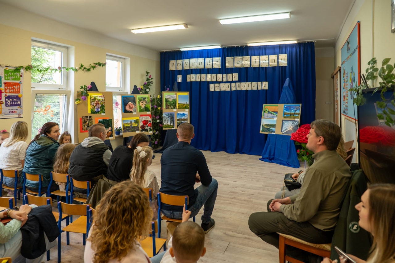 Międzyprzedszkolny Konkurs Fotograficzny „Przyroda regionu w obiektywie przedszkolaka” w PM nr 1 [19.05.2026] - zdjęcie #1 - eOstroleka.pl