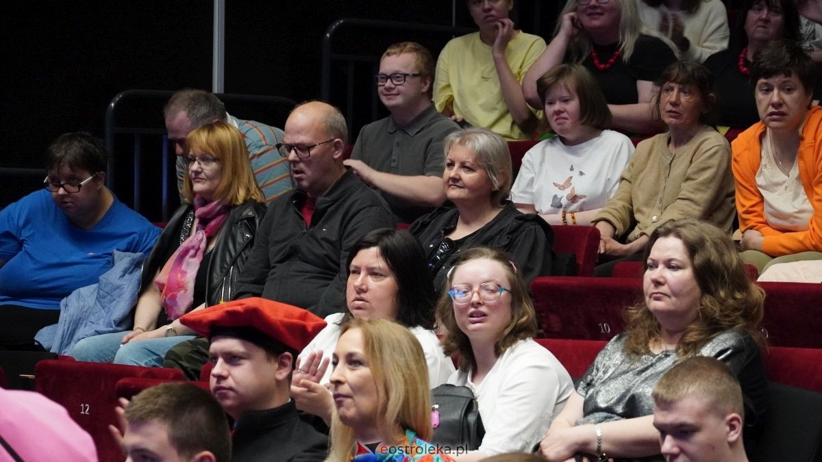 IV Przegląd Teatralny Barwy reginów, sztuka bez barier. [20.05.2026] - zdjęcie #71 - eOstroleka.pl