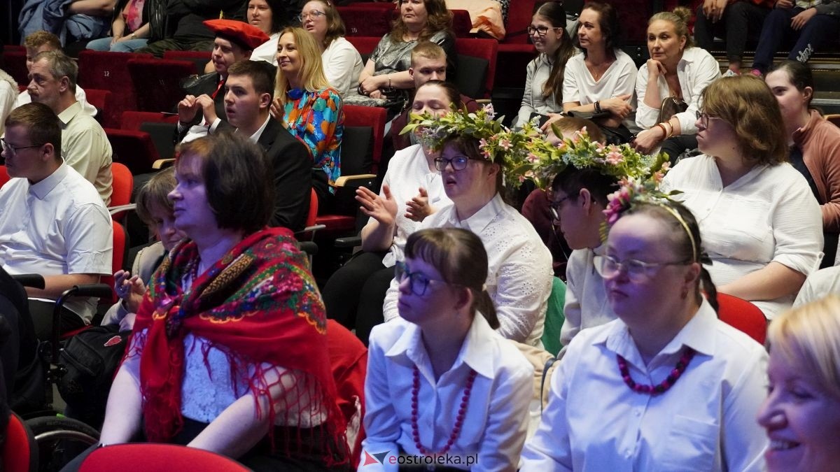IV Przegląd Teatralny Barwy reginów, sztuka bez barier. [20.05.2026] - zdjęcie #64 - eOstroleka.pl