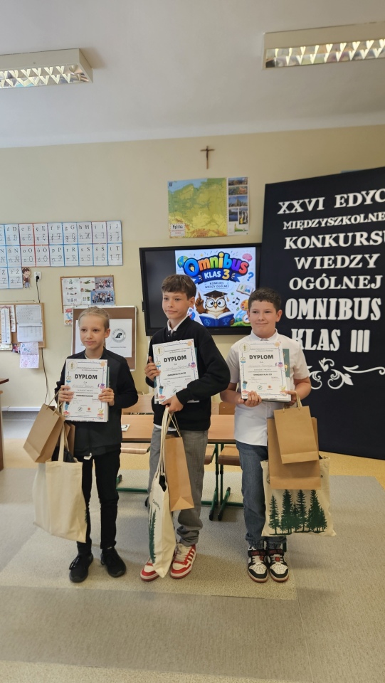 XXVI Międzyszkolny Konkurs Wiedzy Ogólnej OMNIBUS [20.05.2026] - zdjęcie #3 - eOstroleka.pl