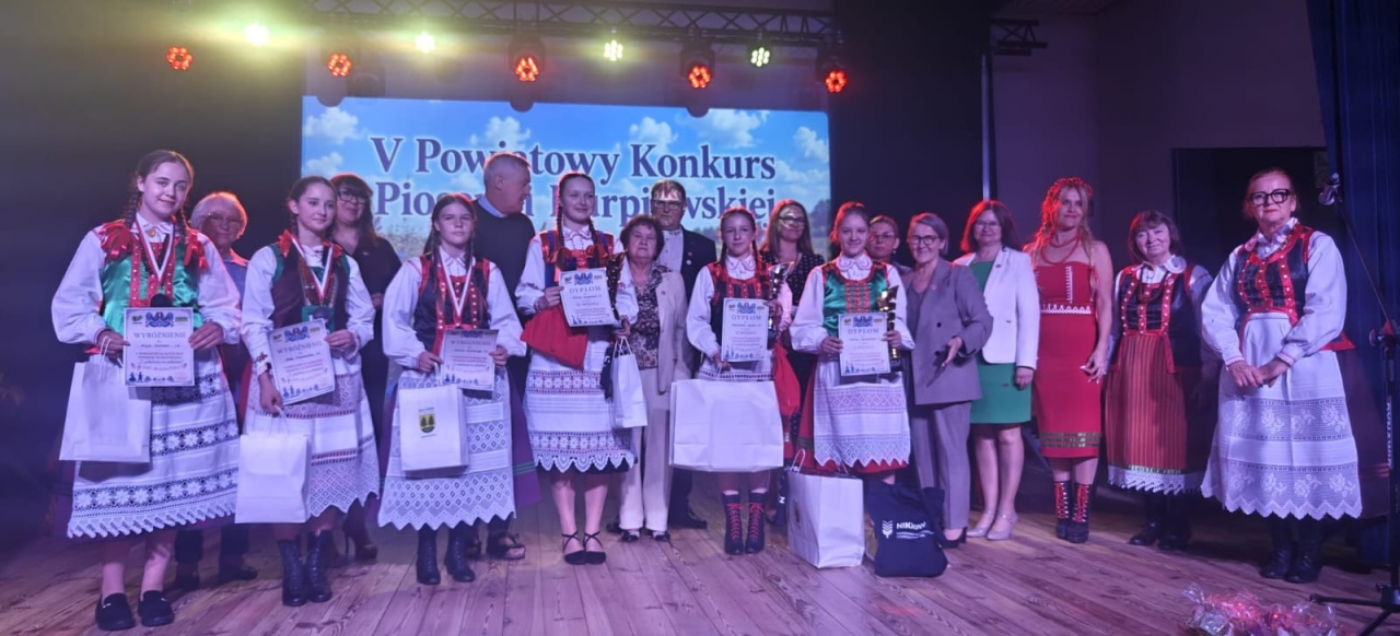 V Powiatowy Konkurs Piosenki Kurpiowskiej w Kadzidle [20.05.2026] - zdjęcie #26 - eOstroleka.pl