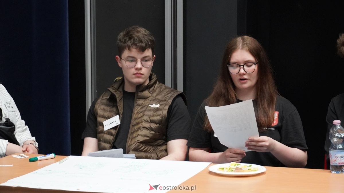 Młodzi mają głos! Debata o przyszłości w Muzeum Żołnierzy Wyklętych [21.05.2026] - zdjęcie #30 - eOstroleka.pl