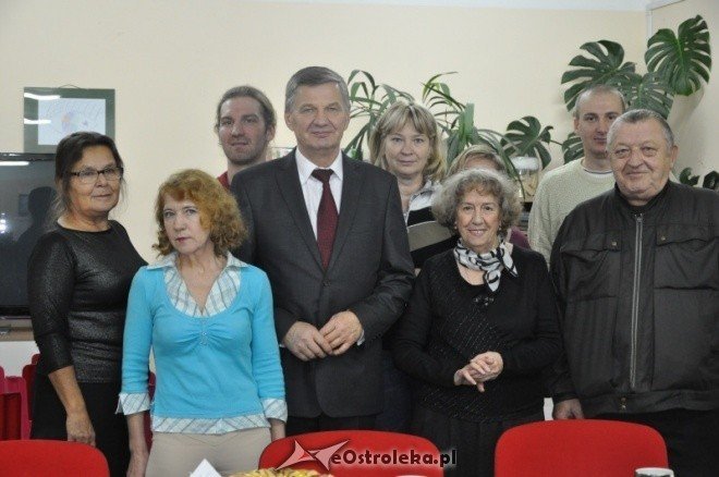 Osiedle Sienkiewicza: Mieszkańcy integrują się na wieczorkach tematycznych [7.XII.2011] - zdjęcie #1 - eOstroleka.pl