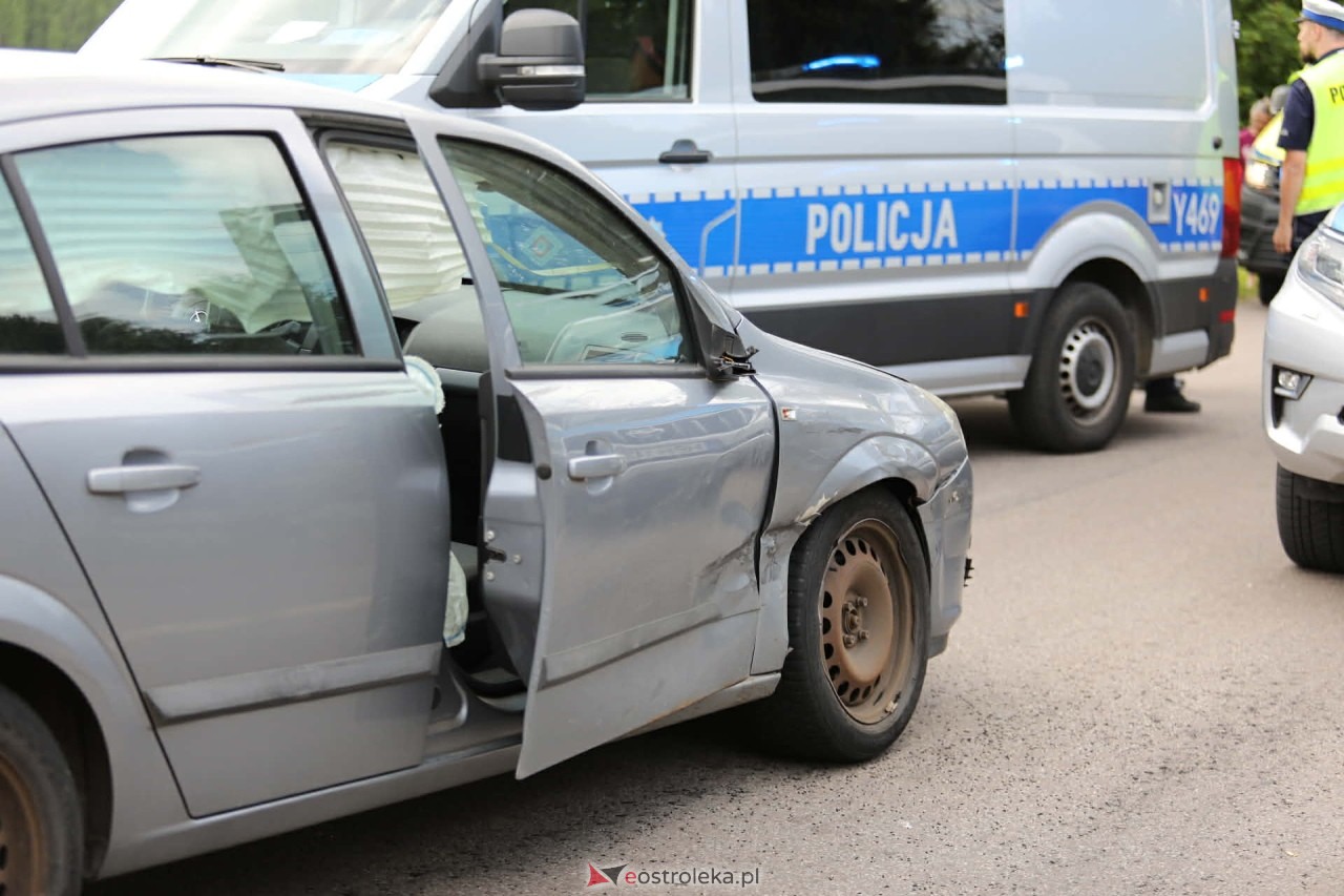 Wypadek w Dąbrówce [21.05.2026] - zdjęcie #29 - eOstroleka.pl