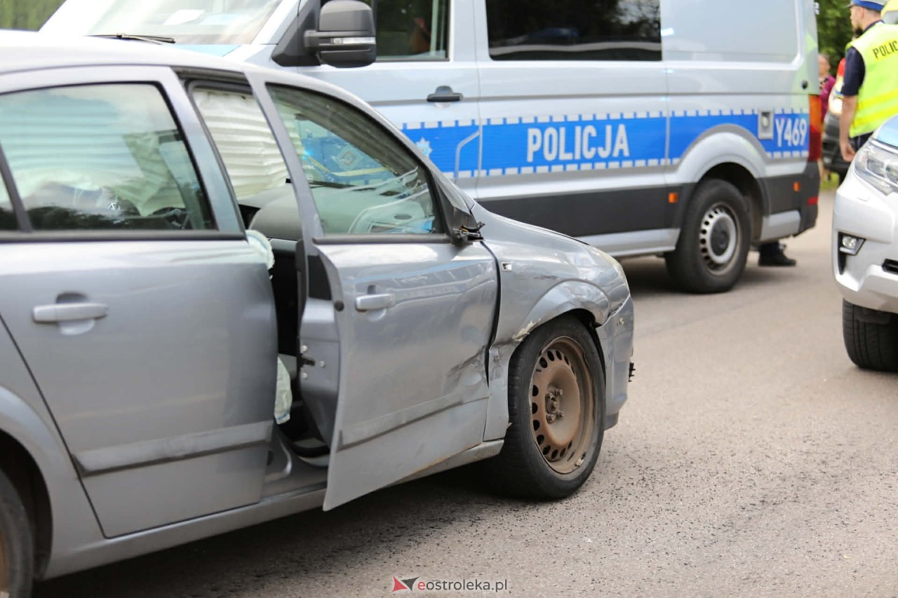 Wypadek w Dąbrówce [21.05.2026] - zdjęcie #22 - eOstroleka.pl