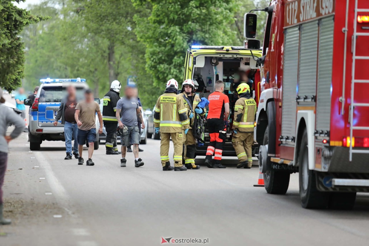 Wypadek w Dąbrówce [21.05.2026] - zdjęcie #6 - eOstroleka.pl