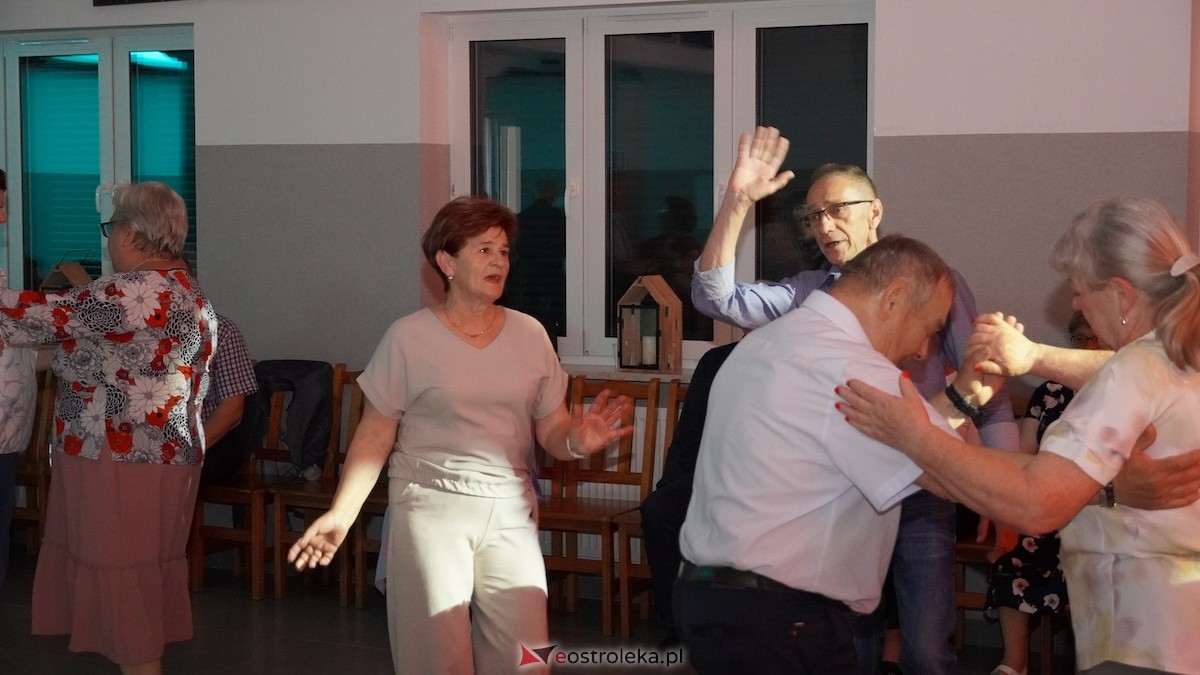 Potańcówka dla seniorów w Lelisie [21.05.2026] - zdjęcie #60 - eOstroleka.pl