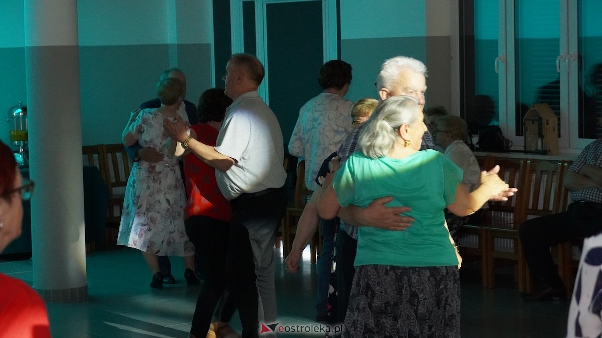 Potańcówka dla seniorów w Lelisie [21.05.2026] - zdjęcie #37 - eOstroleka.pl