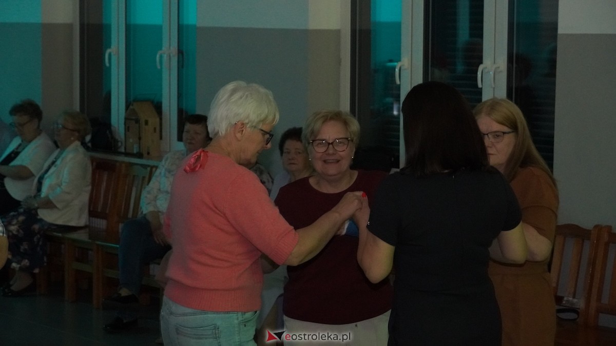 Potańcówka dla seniorów w Lelisie [21.05.2026] - zdjęcie #33 - eOstroleka.pl