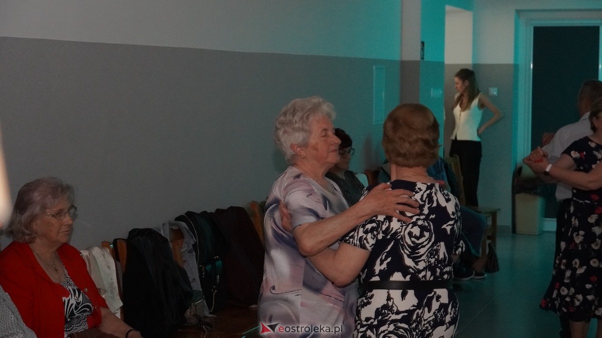 Potańcówka dla seniorów w Lelisie [21.05.2026] - zdjęcie #27 - eOstroleka.pl