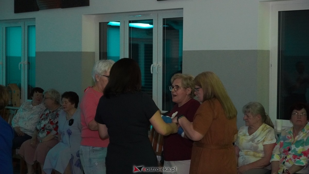 Potańcówka dla seniorów w Lelisie [21.05.2026] - zdjęcie #26 - eOstroleka.pl
