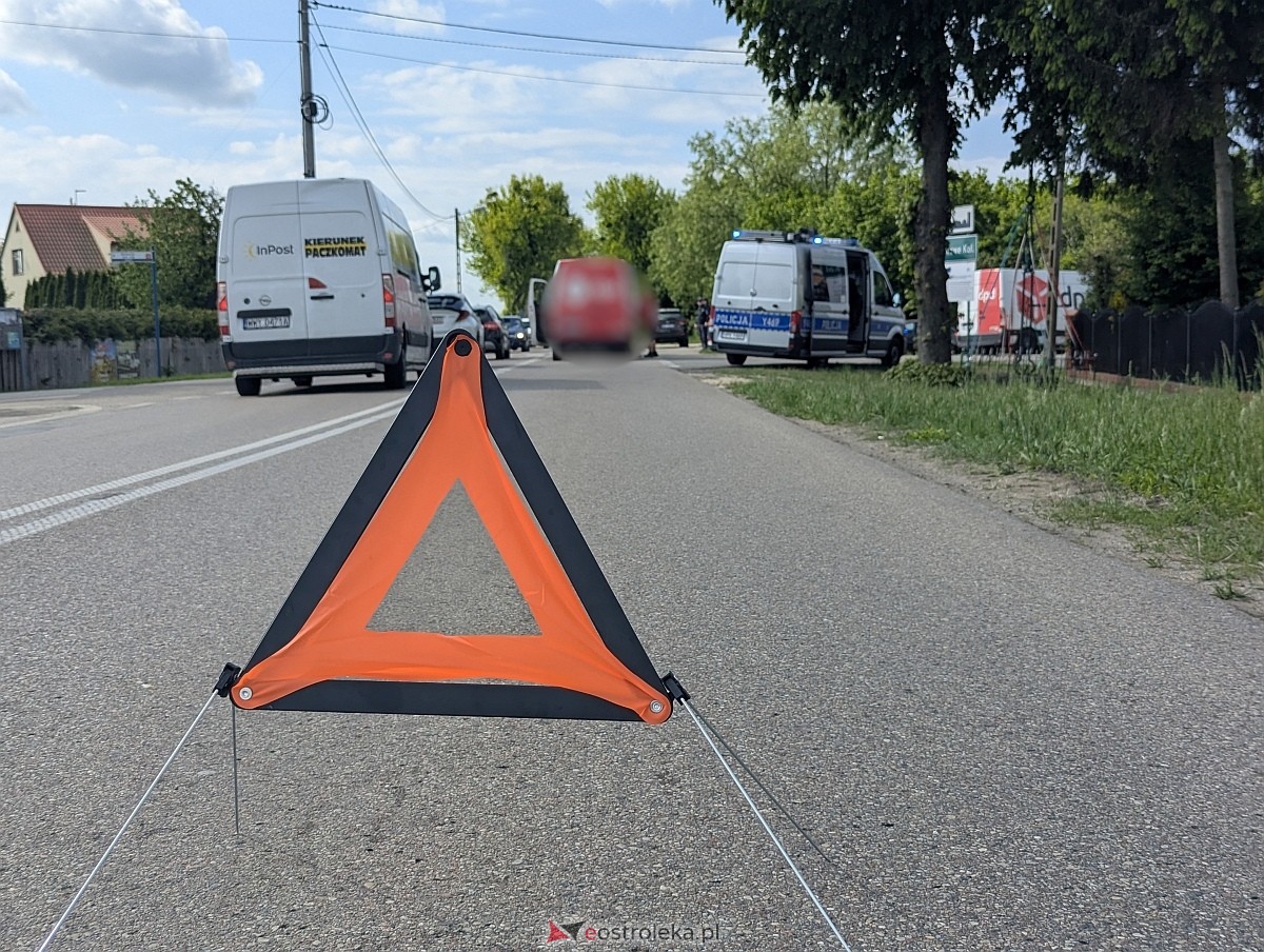 Dwie kolizje w jednym miejscu - Borawe, trasa Ostrołęka - Goworowo [22.05.2026] - zdjęcie #17 - eOstroleka.pl