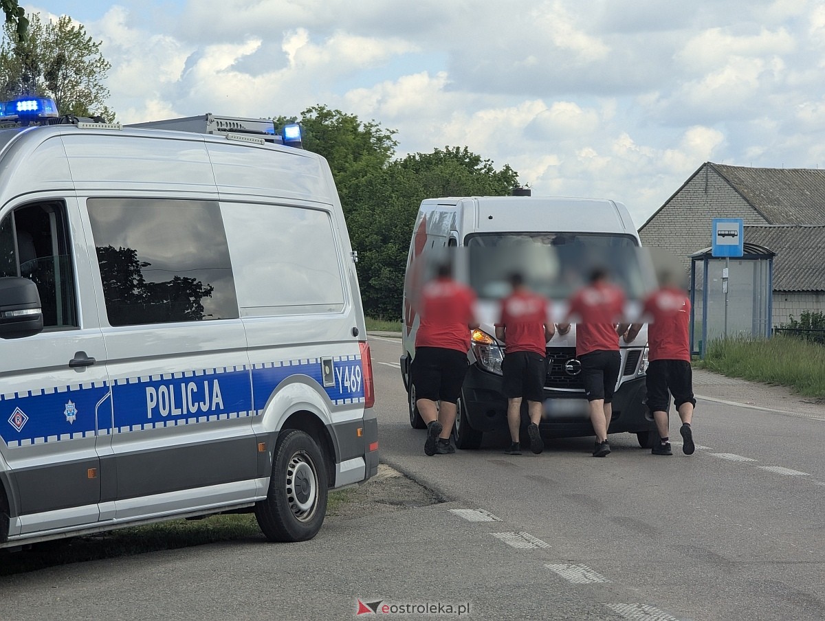 Dwie kolizje w jednym miejscu - Borawe, trasa Ostrołęka - Goworowo [22.05.2026] - zdjęcie #3 - eOstroleka.pl