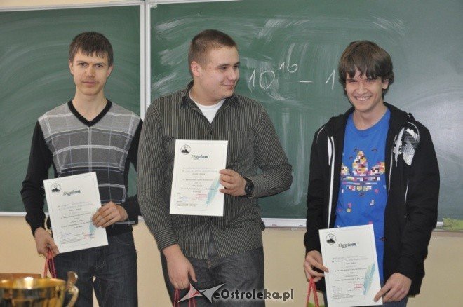 I LO: Podsumowanie konkursu matematycznego Piórko - zdjęcie #9 - eOstroleka.pl