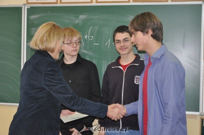 I LO: Podsumowanie konkursu matematycznego Piórko - zdjęcie #8 - eOstroleka.pl