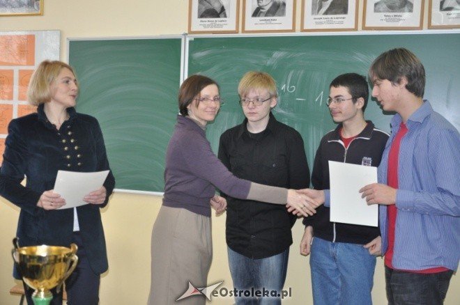 I LO: Podsumowanie konkursu matematycznego Piórko - zdjęcie #7 - eOstroleka.pl