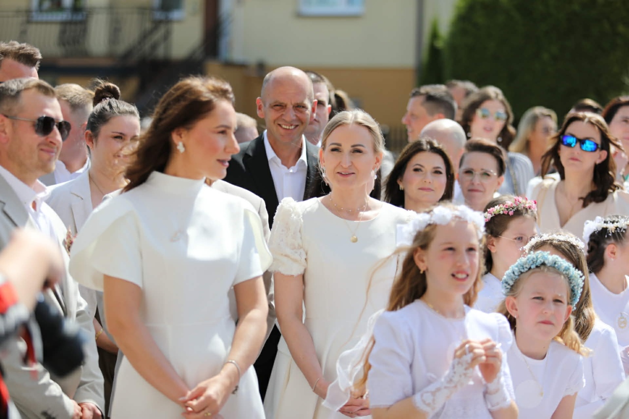 I Komunia Święta w parafii pw. Królowej Rodzin w Ostrołęce [24.05.2026] - zdjęcie #10 - eOstroleka.pl