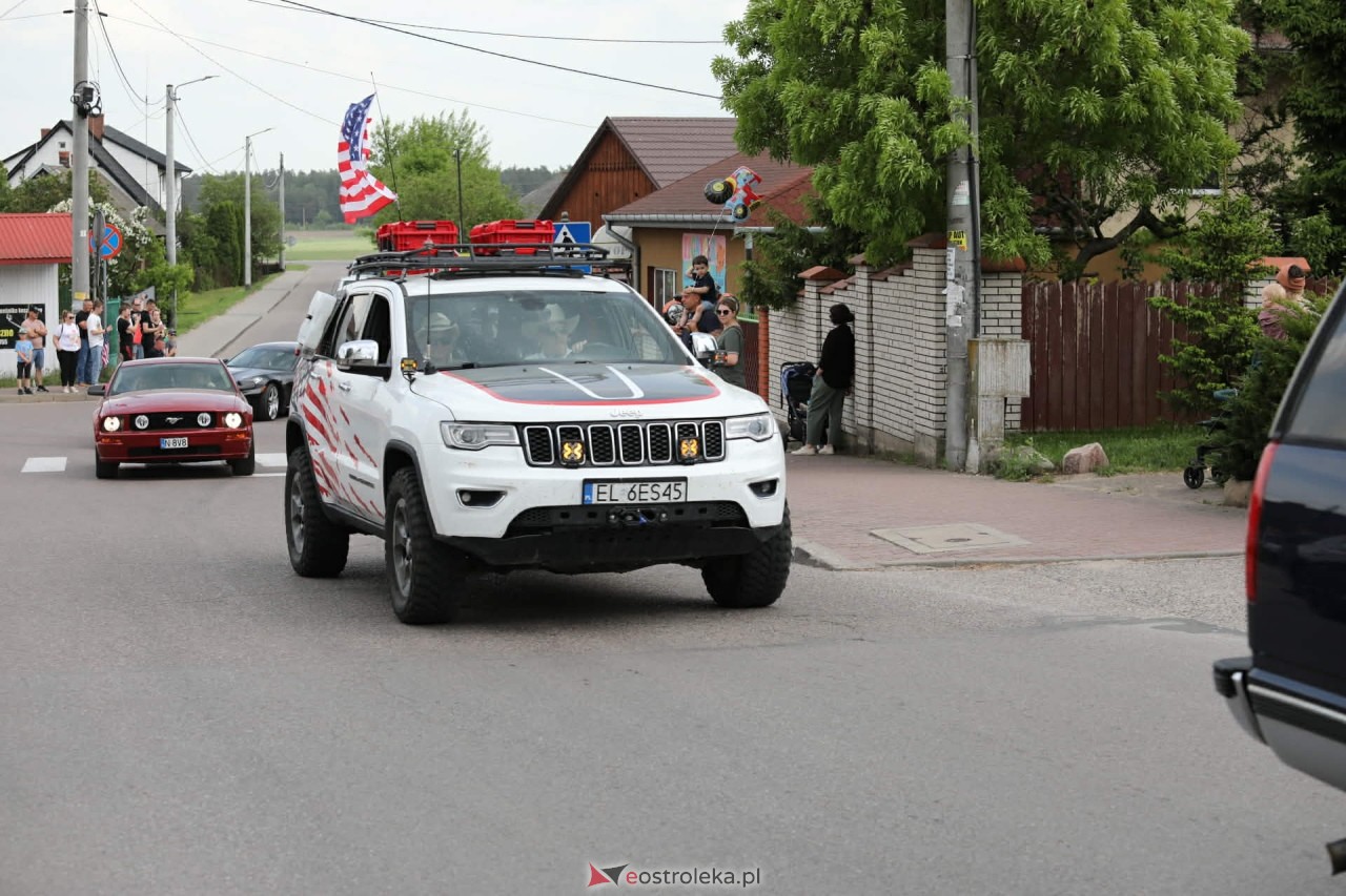 Kurpie Fest 2026 - parada amerykańskich aut w Kadzidle [24.05.2026] - zdjęcie #131 - eOstroleka.pl