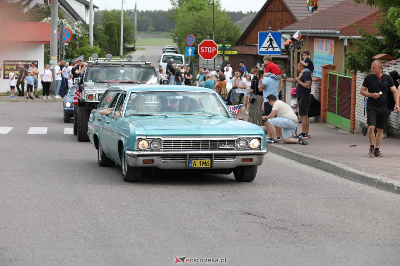 Kurpie Fest 2026 - parada amerykańskich aut w Kadzidle [24.05.2026] - zdjęcie #122 - eOstroleka.pl
