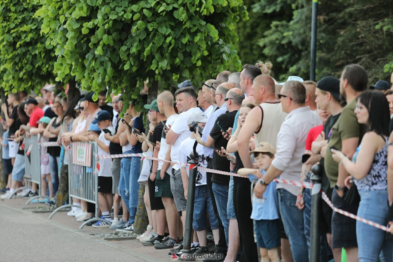 Kurpie Fest 2026 - parada amerykańskich aut w Kadzidle [24.05.2026] - zdjęcie #118 - eOstroleka.pl