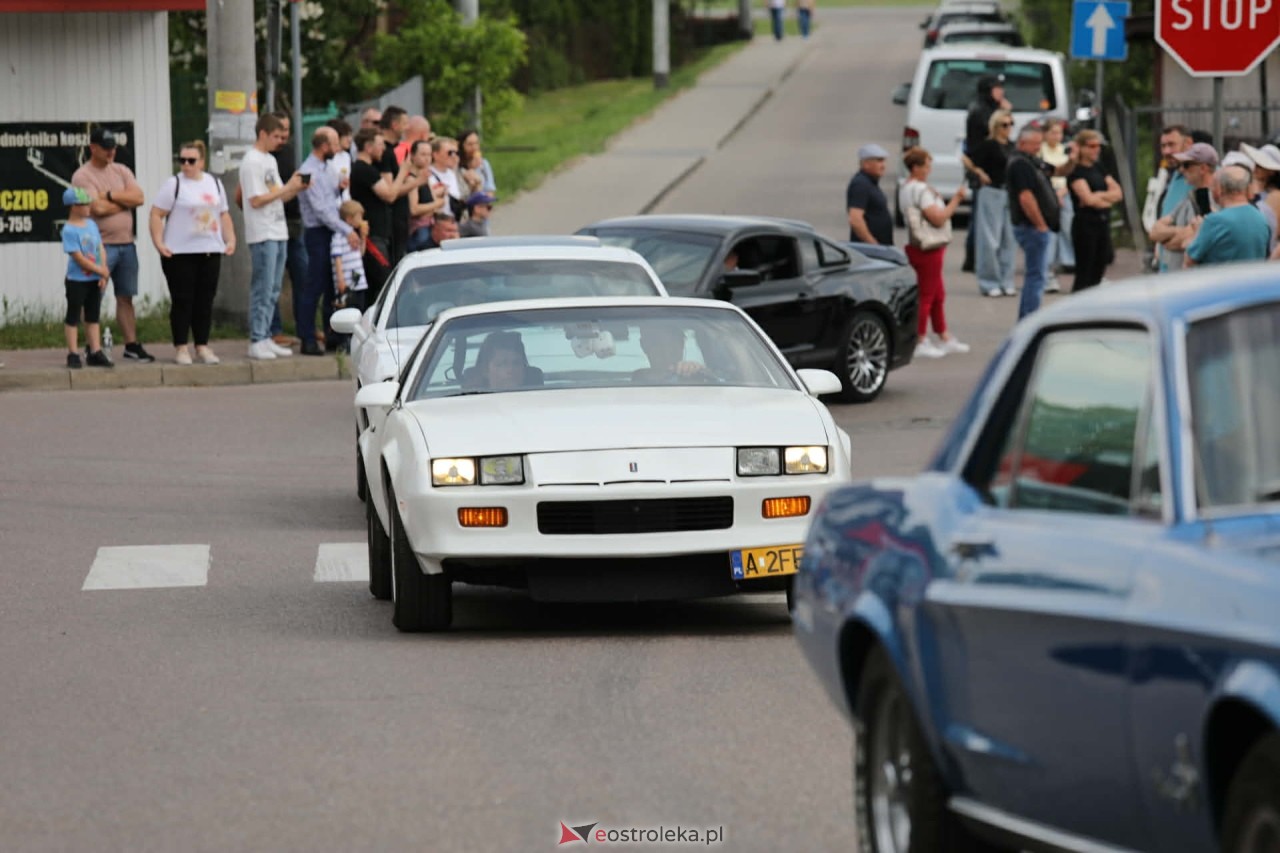 Kurpie Fest 2026 - parada amerykańskich aut w Kadzidle [24.05.2026] - zdjęcie #117 - eOstroleka.pl