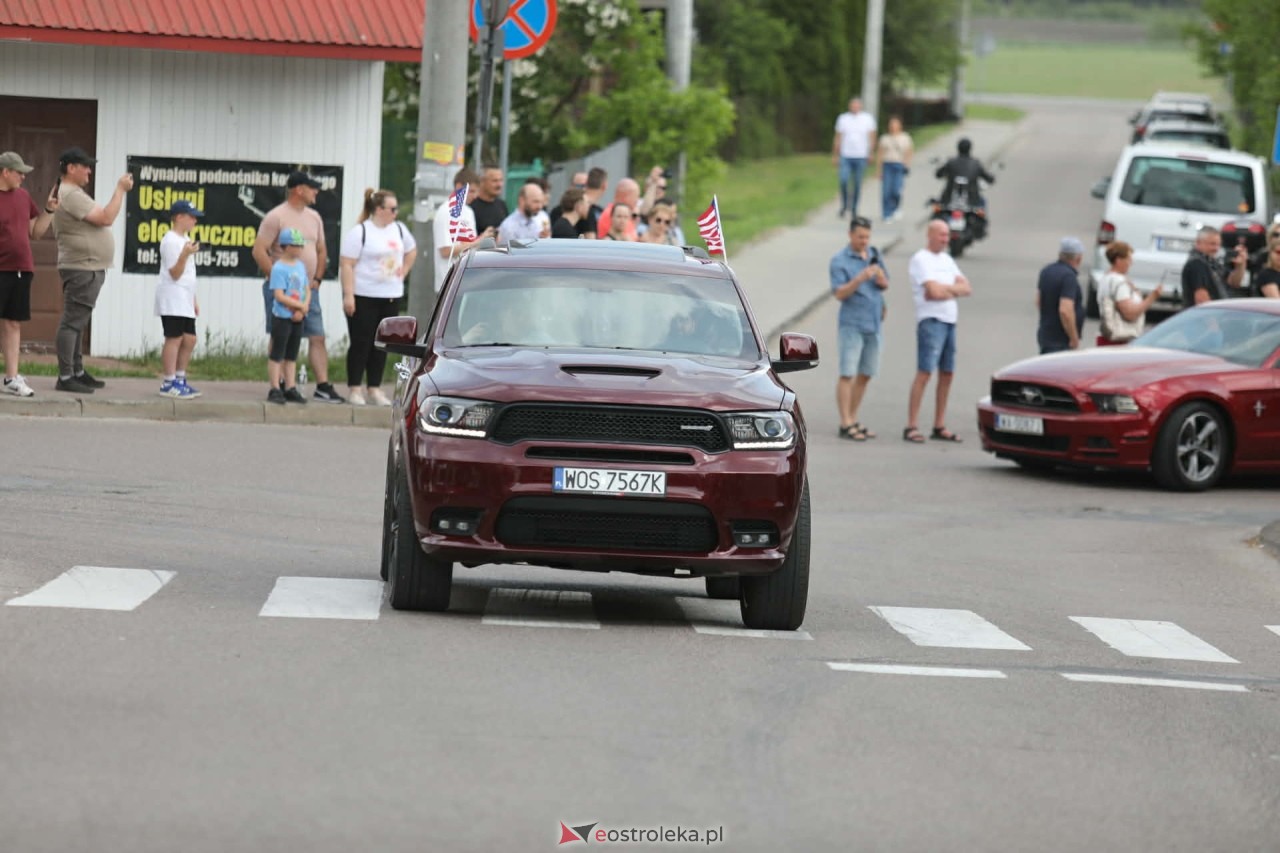 Kurpie Fest 2026 - parada amerykańskich aut w Kadzidle [24.05.2026] - zdjęcie #92 - eOstroleka.pl
