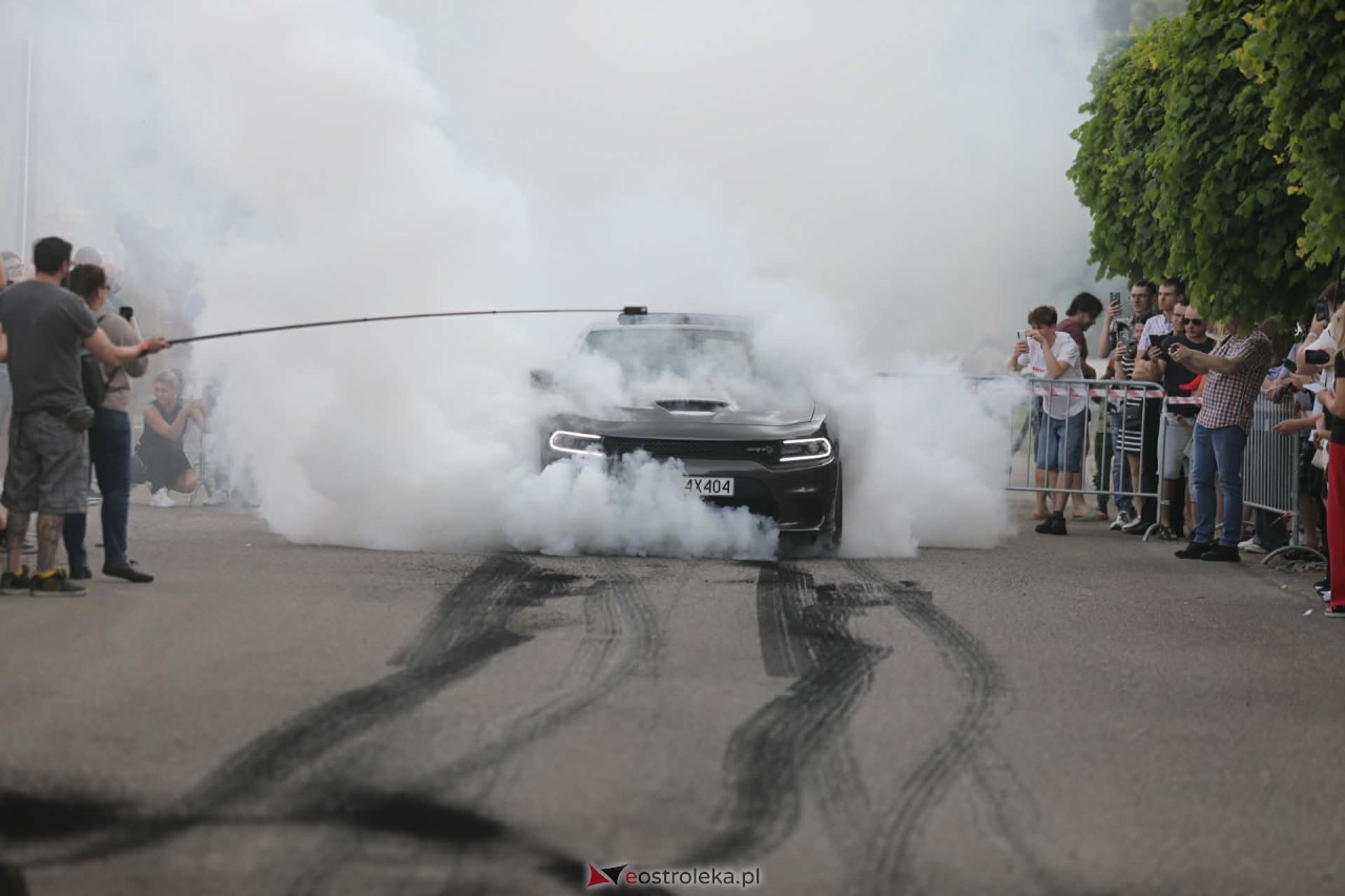 Kurpie Fest 2026 - parada amerykańskich aut w Kadzidle [24.05.2026] - zdjęcie #77 - eOstroleka.pl