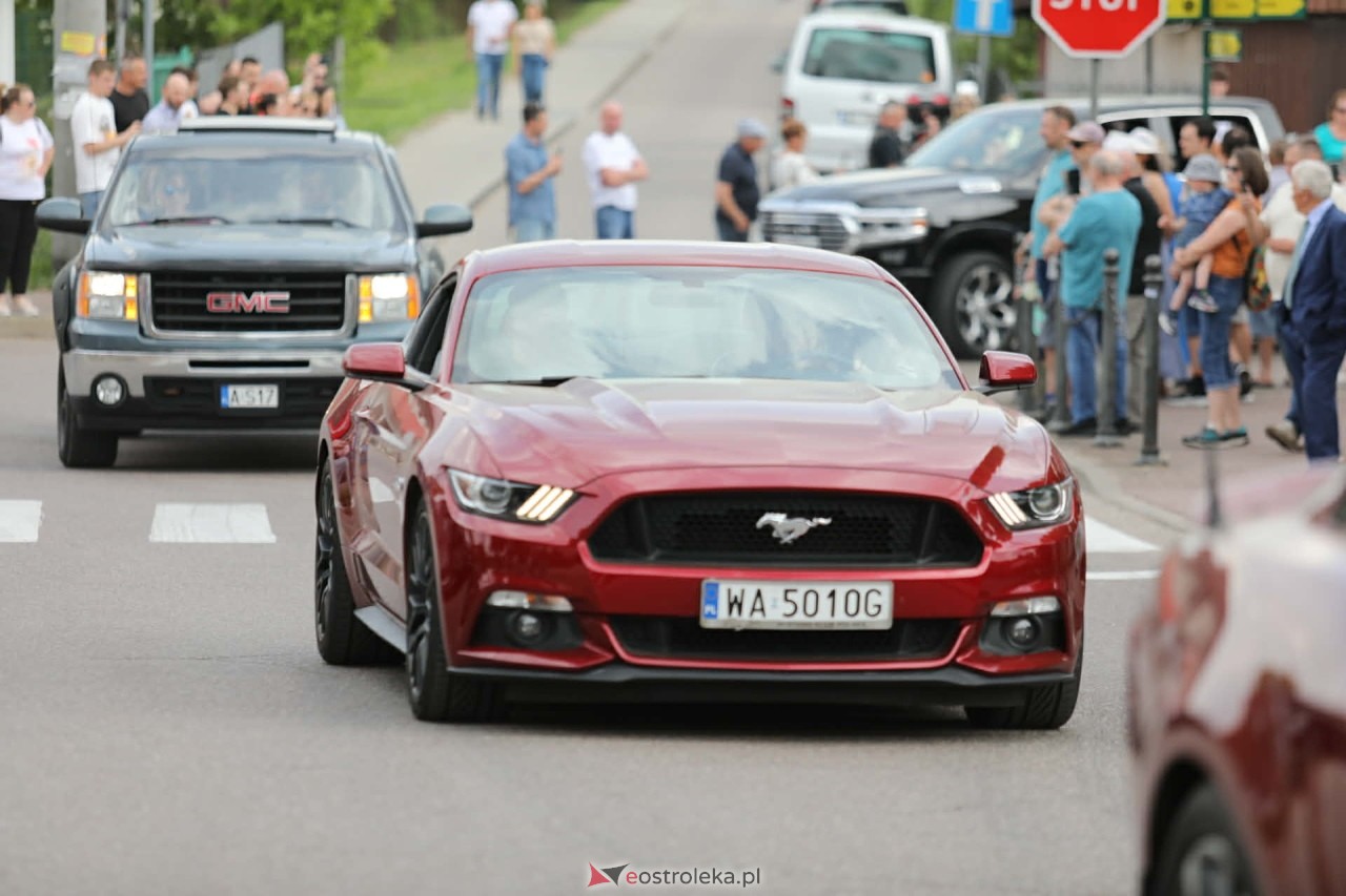Kurpie Fest 2026 - parada amerykańskich aut w Kadzidle [24.05.2026] - zdjęcie #75 - eOstroleka.pl