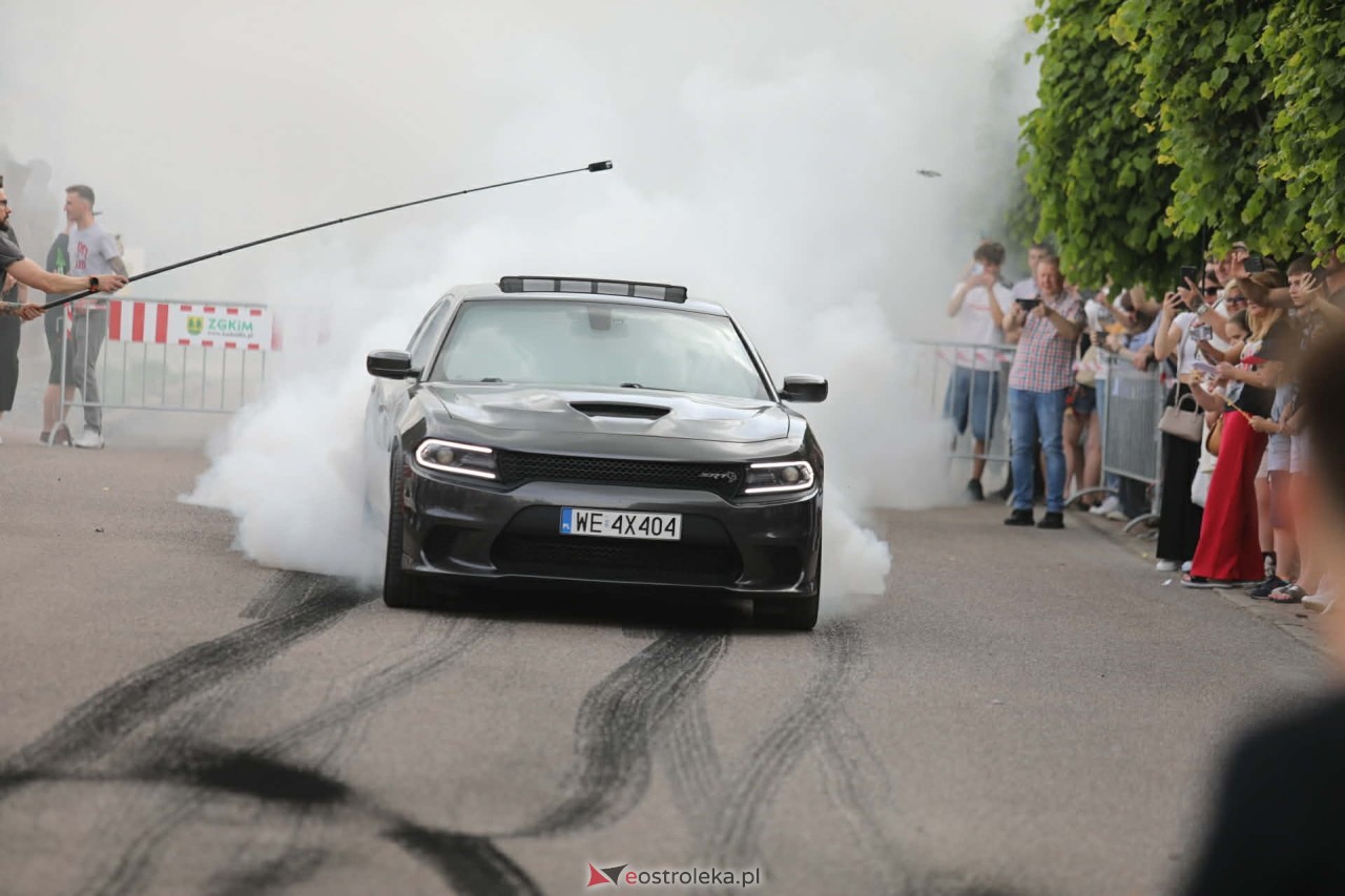 Kurpie Fest 2026 - parada amerykańskich aut w Kadzidle [24.05.2026] - zdjęcie #54 - eOstroleka.pl