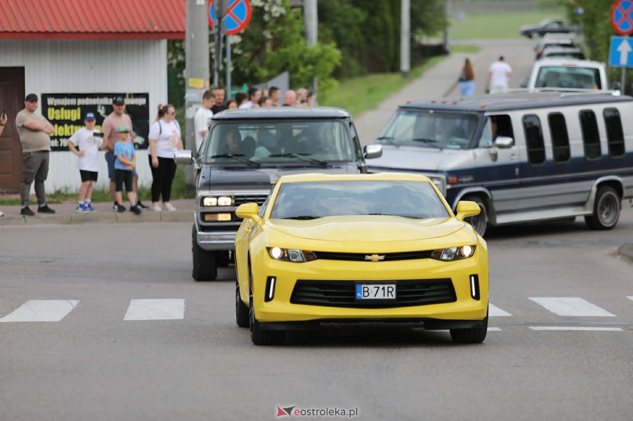 Kurpie Fest 2026 - parada amerykańskich aut w Kadzidle [24.05.2026] - zdjęcie #50 - eOstroleka.pl