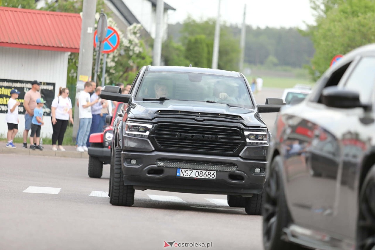 Kurpie Fest 2026 - parada amerykańskich aut w Kadzidle [24.05.2026] - zdjęcie #47 - eOstroleka.pl