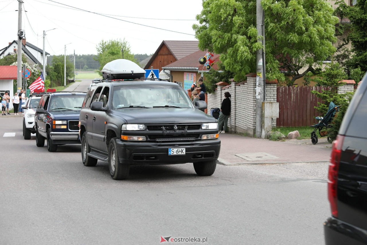 Kurpie Fest 2026 - parada amerykańskich aut w Kadzidle [24.05.2026] - zdjęcie #45 - eOstroleka.pl
