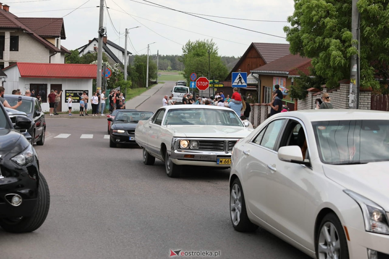 Kurpie Fest 2026 - parada amerykańskich aut w Kadzidle [24.05.2026] - zdjęcie #27 - eOstroleka.pl