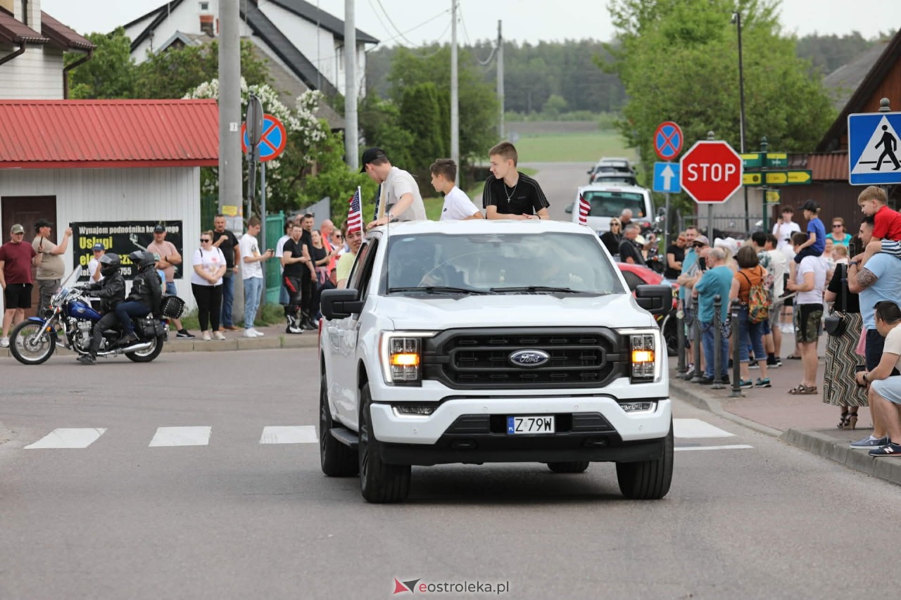 Kurpie Fest 2026 - parada amerykańskich aut w Kadzidle [24.05.2026] - zdjęcie #25 - eOstroleka.pl