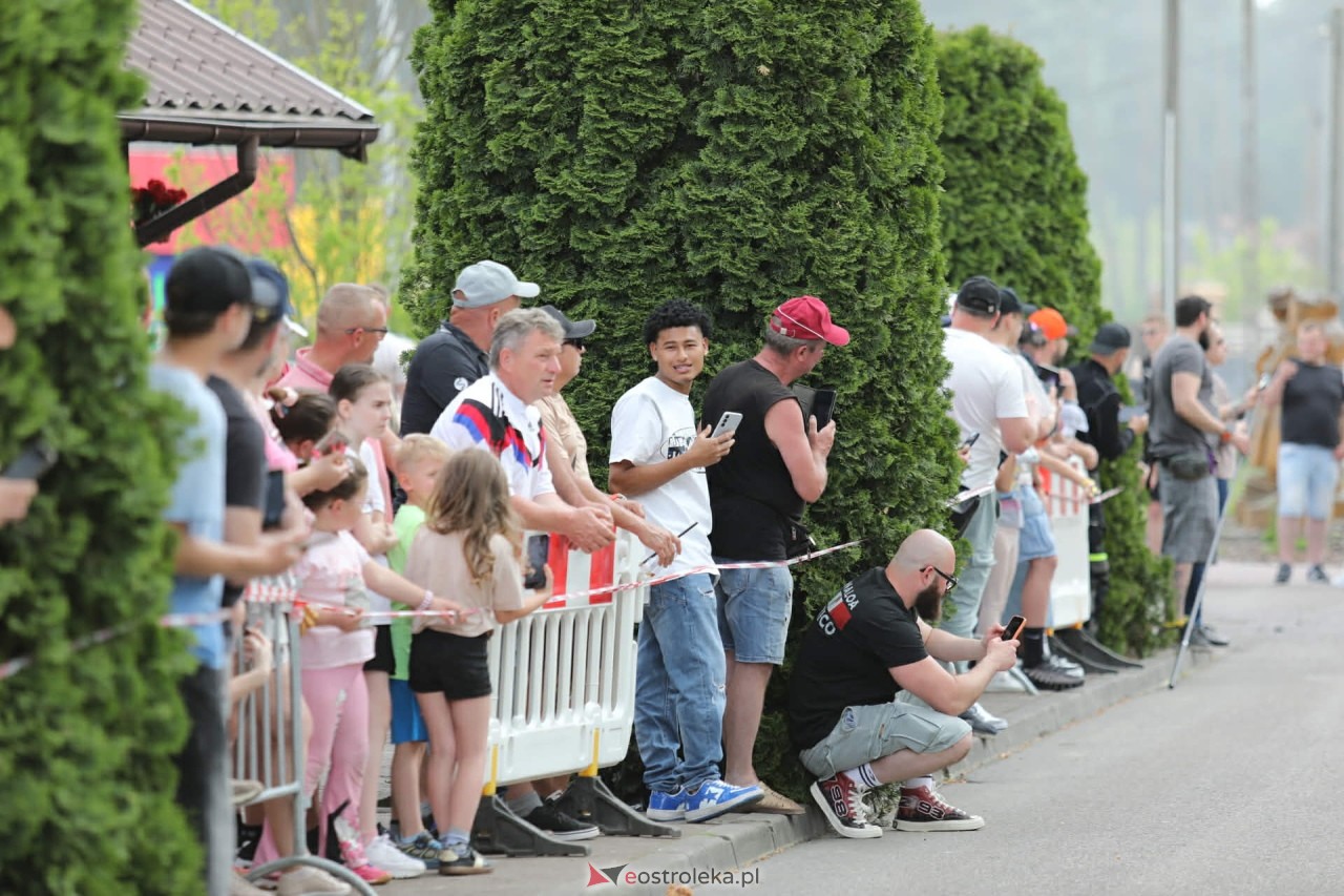 Kurpie Fest 2026 - parada amerykańskich aut w Kadzidle [24.05.2026] - zdjęcie #12 - eOstroleka.pl