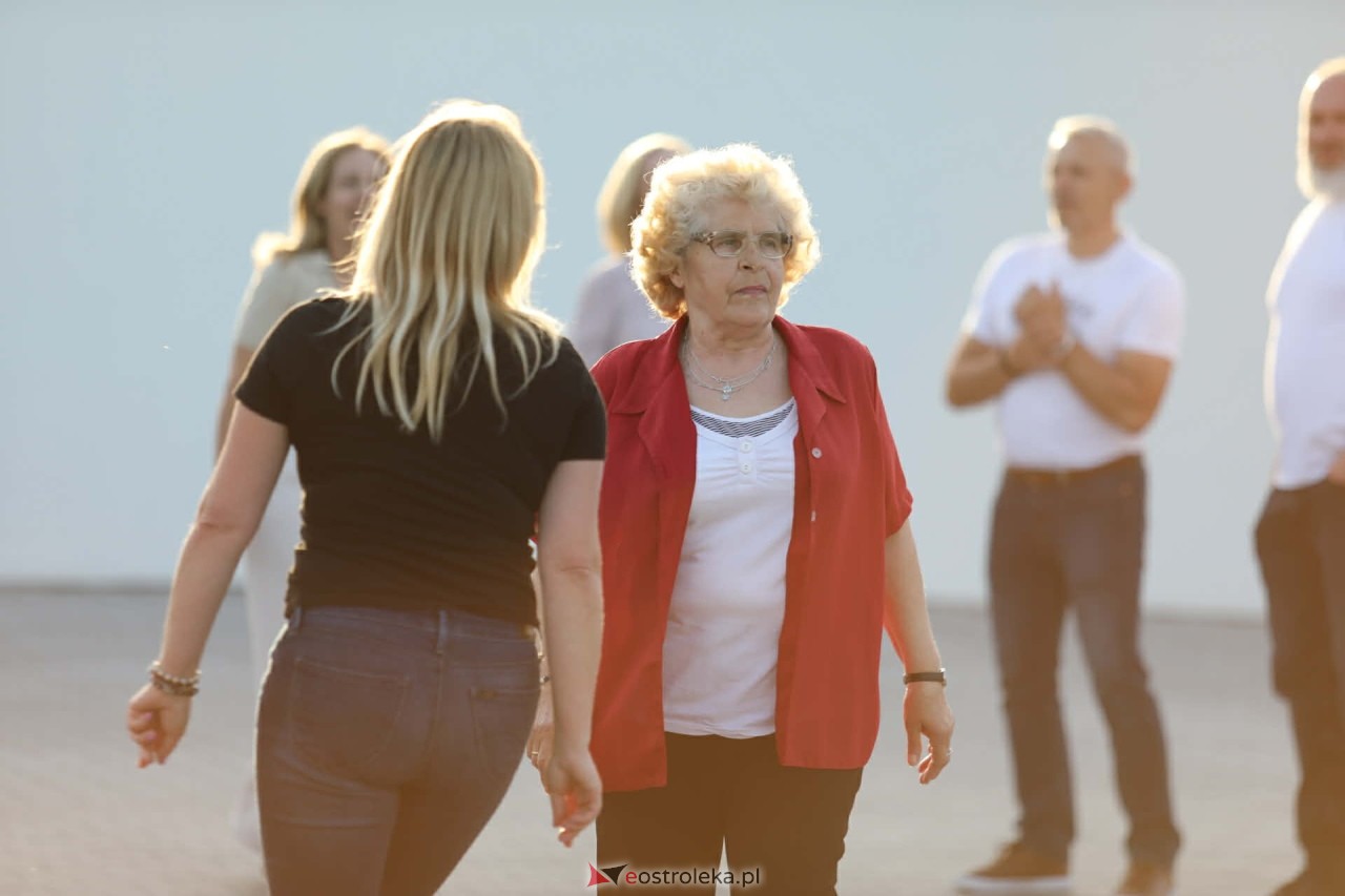 Potańcówka pod gwiazdami w Olszewie-Borkach [24.05.2026] - zdjęcie #113 - eOstroleka.pl