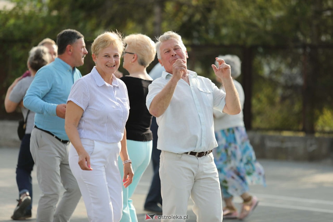 Potańcówka pod gwiazdami w Olszewie-Borkach [24.05.2026] - zdjęcie #111 - eOstroleka.pl