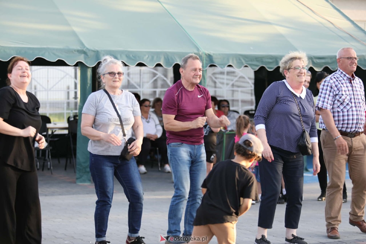 Potańcówka pod gwiazdami w Olszewie-Borkach [24.05.2026] - zdjęcie #109 - eOstroleka.pl