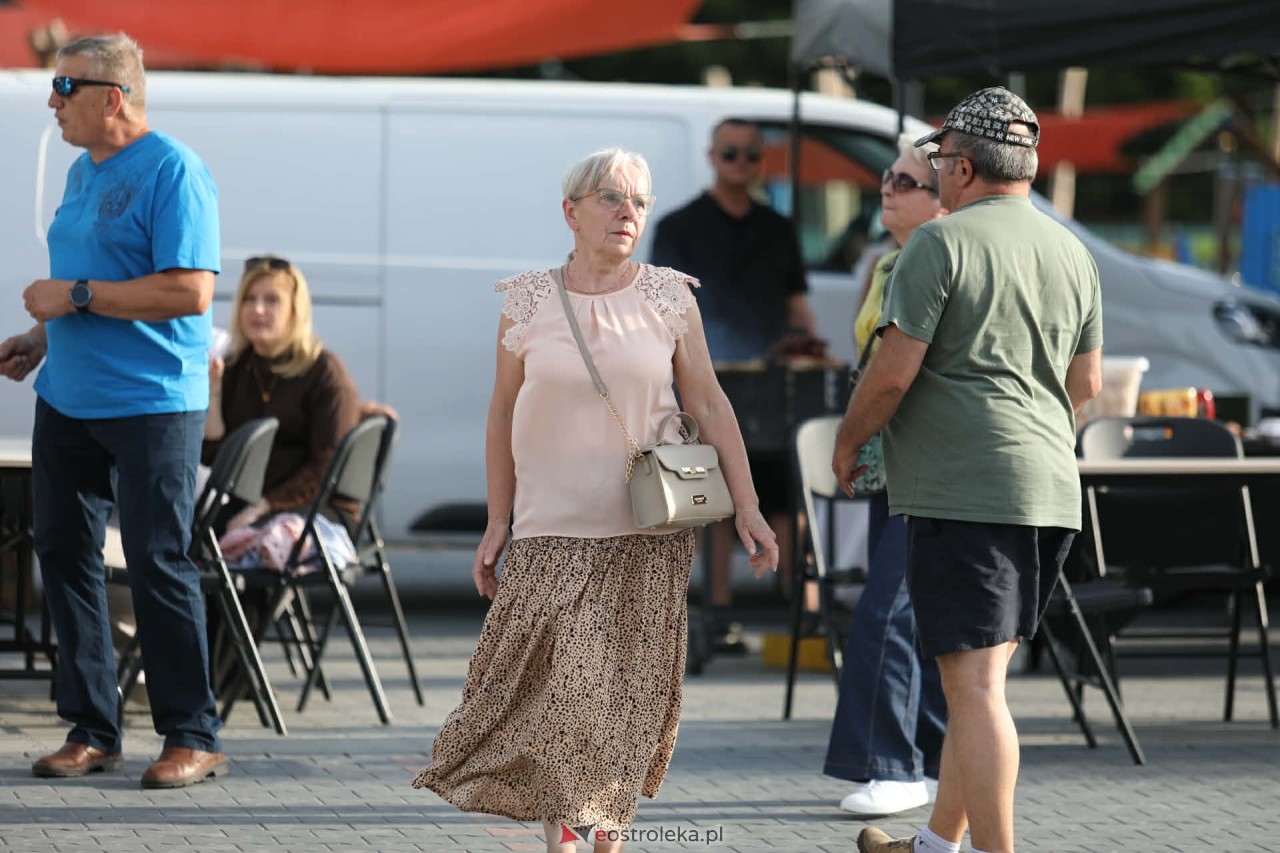 Potańcówka pod gwiazdami w Olszewie-Borkach [24.05.2026] - zdjęcie #100 - eOstroleka.pl